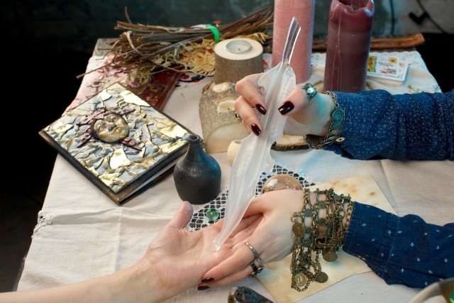 名前 源氏名 本名 どっちの占い師さんに相談したい Rio タロットとのごきげんな暮らし Note