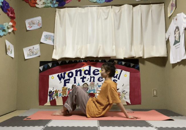 縄跳びダンスに使えるストレッチ 田村 夏佳 フィットネスインストラクター Note