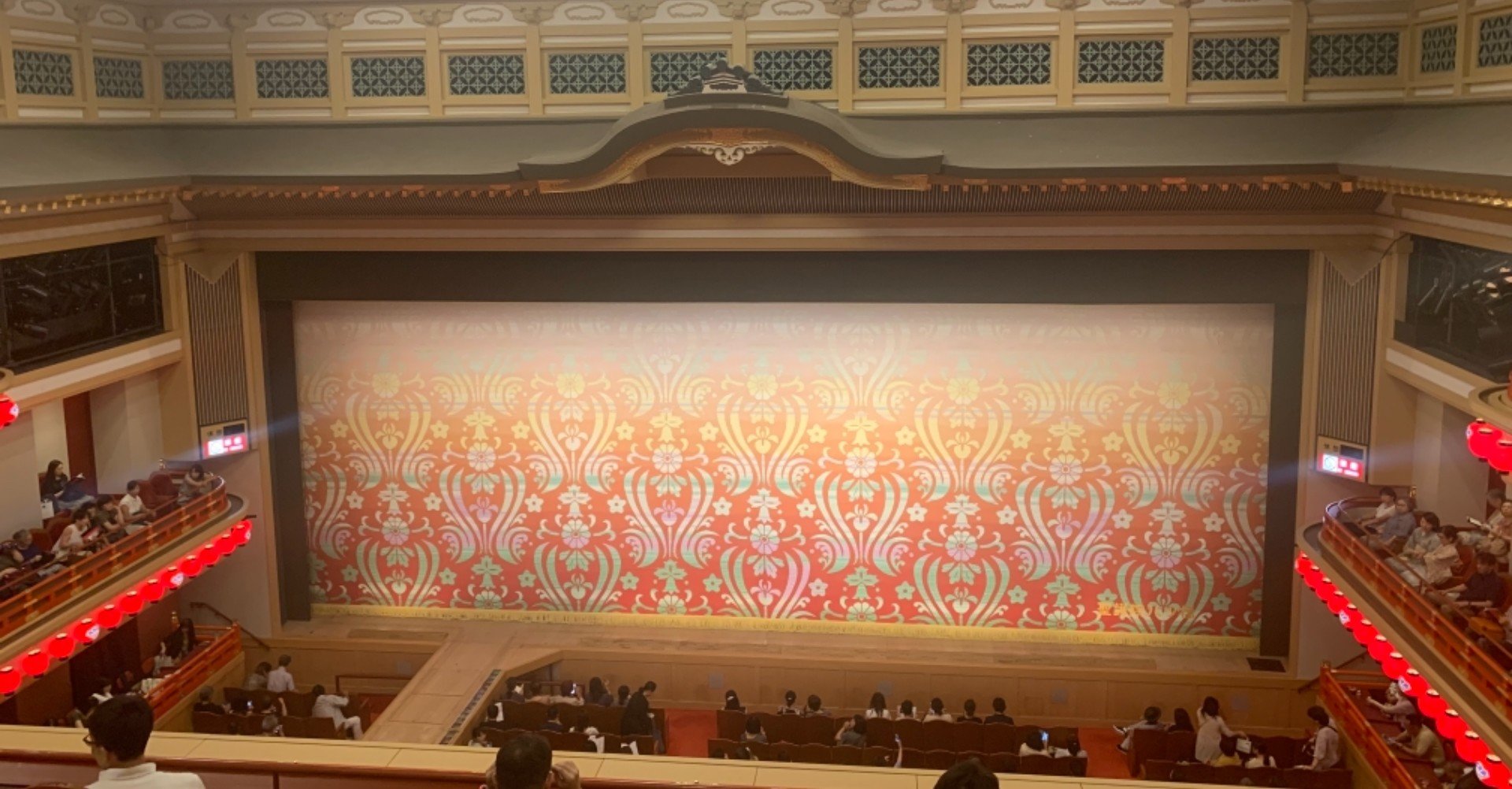 U25愛用者が勧める 1度は使いたい若者向け舞台チケット 都内 ともえ Note