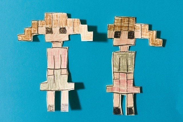 子どもたちが 方眼ノートのマス目を使ってドット絵を作って遊んでいました なるほどねー 子どもの頭って柔らかいなぁ きいす Note