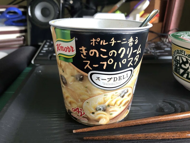 クノール ポルチーニ香るきのこのクリームスープパスタ と 完熟トマトのスープパスタ ちぃ Note