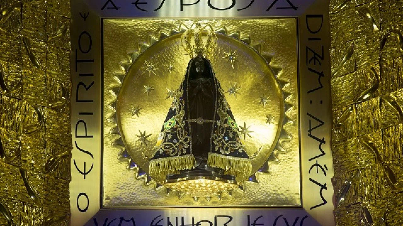 全国から人が集まるブラジル最大の教会Nossa senhora APARECIDA 