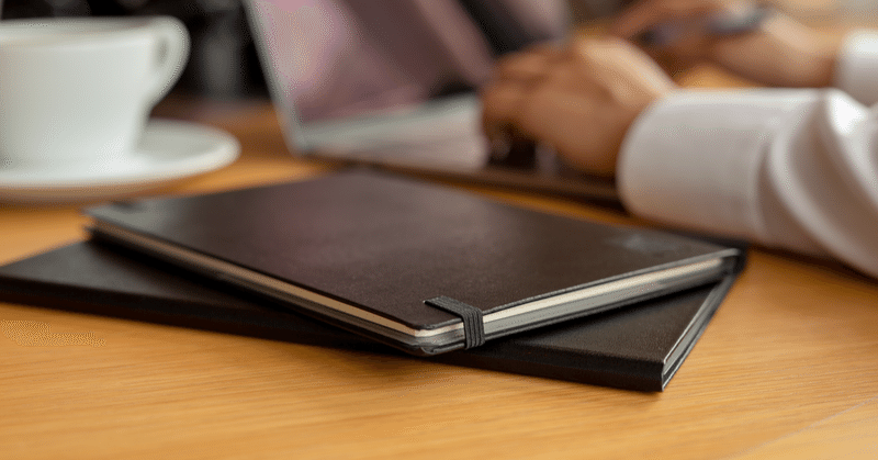 おろしたてのノートの気持ちよさ をいつまでも ハードカバー だけ をプロダクトにした話 山下義弘 ドケットストア店主 Note