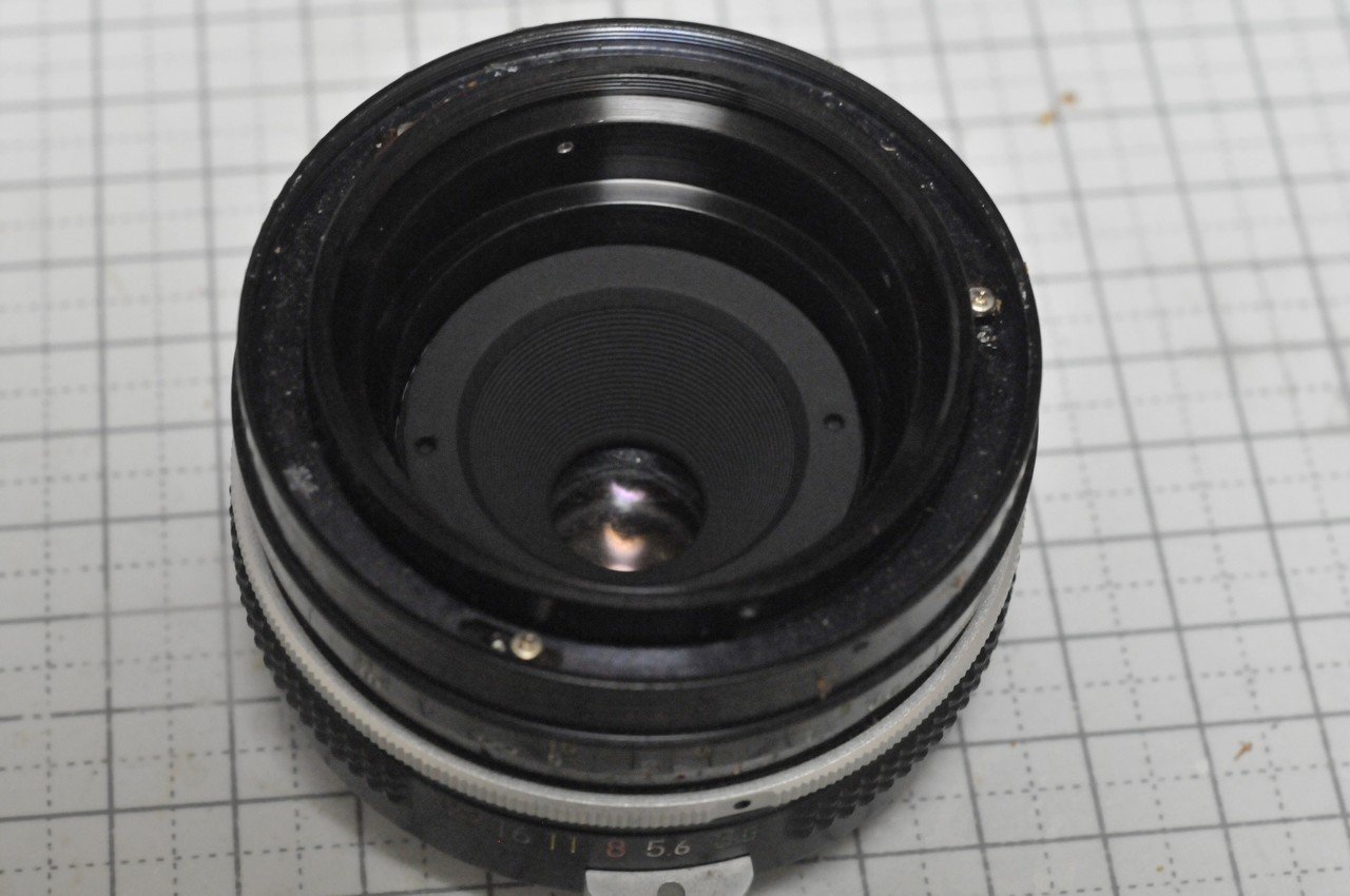 ニコンの激安中古レンズを復活させる(その8)New Nikkor 28mm ニコンの激安中古レンズを復活させる(その8)New Nikkor 28mm