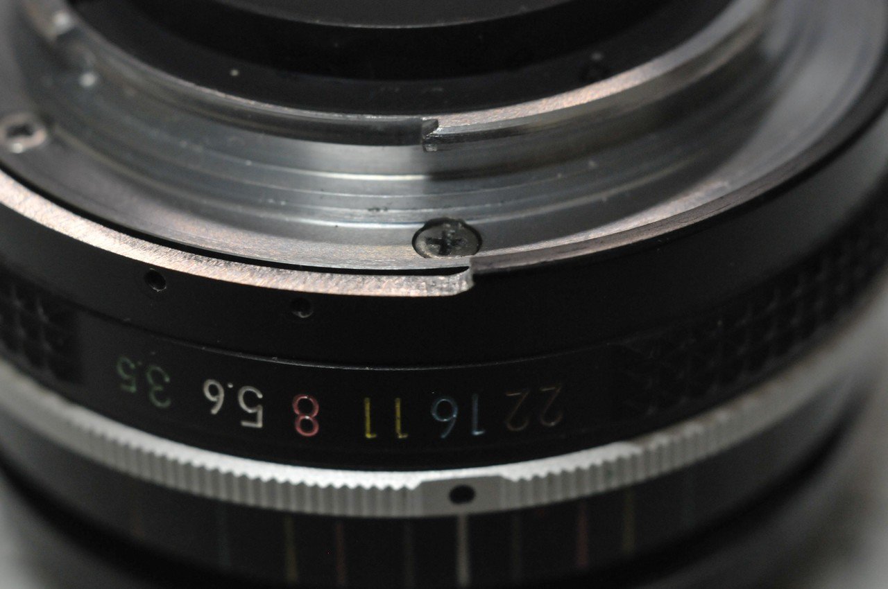 ニコンの激安中古レンズを復活させる(その8)New Nikkor 28mm ニコンの激安中古レンズを復活させる(その8)New Nikkor 28mm