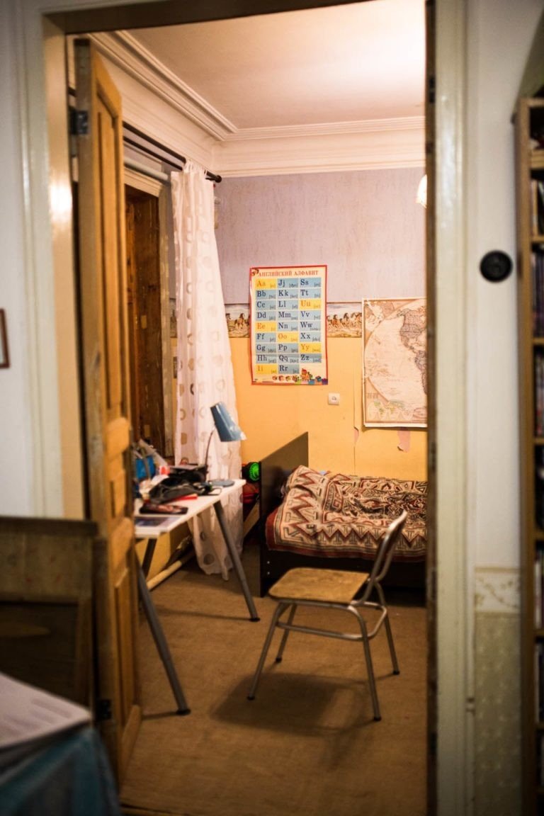 家継ぐ人々 築1年ロシアの古民家に私が住む理由 なかのひと Note
