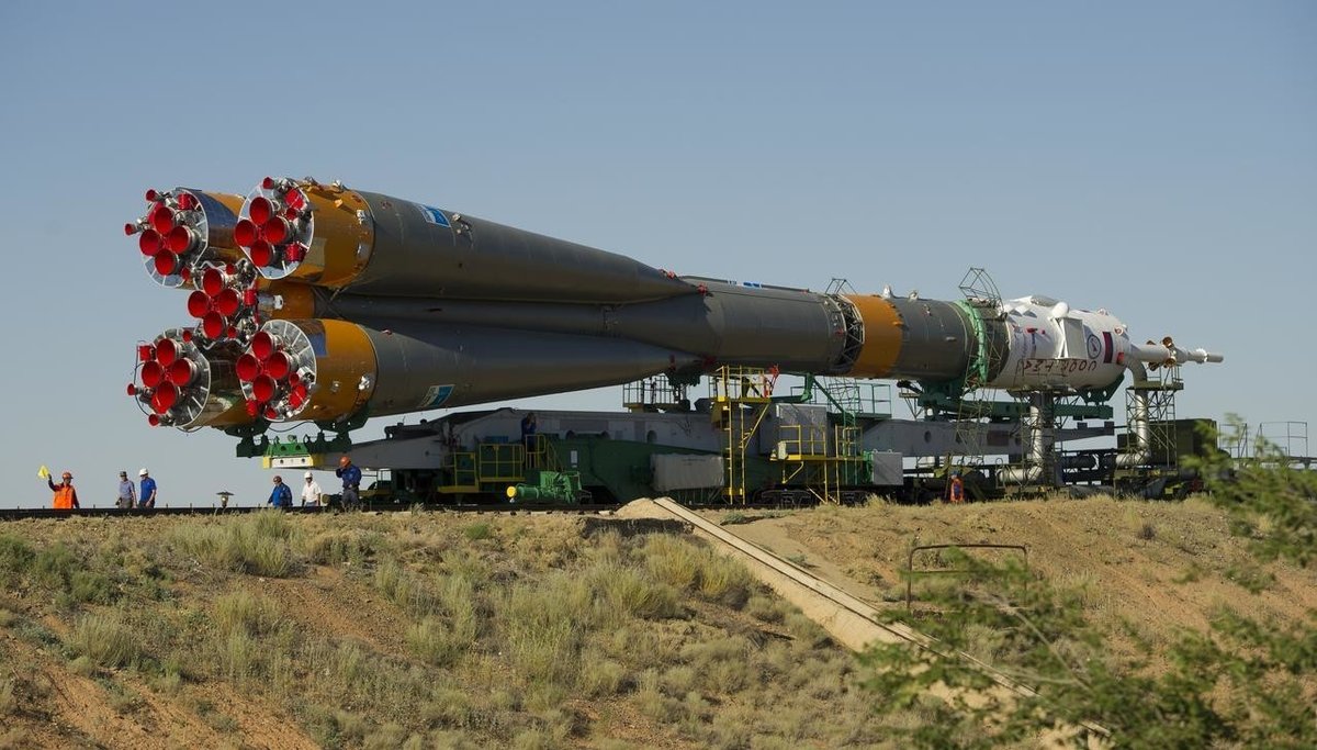 11月に日本人宇宙飛行士野口聡一さんを宇宙の旅へ誘う Falcon9