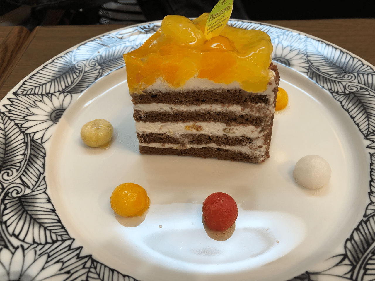 ケケさんのオレンジケーキとチョコレートパフェ Keisuke Note