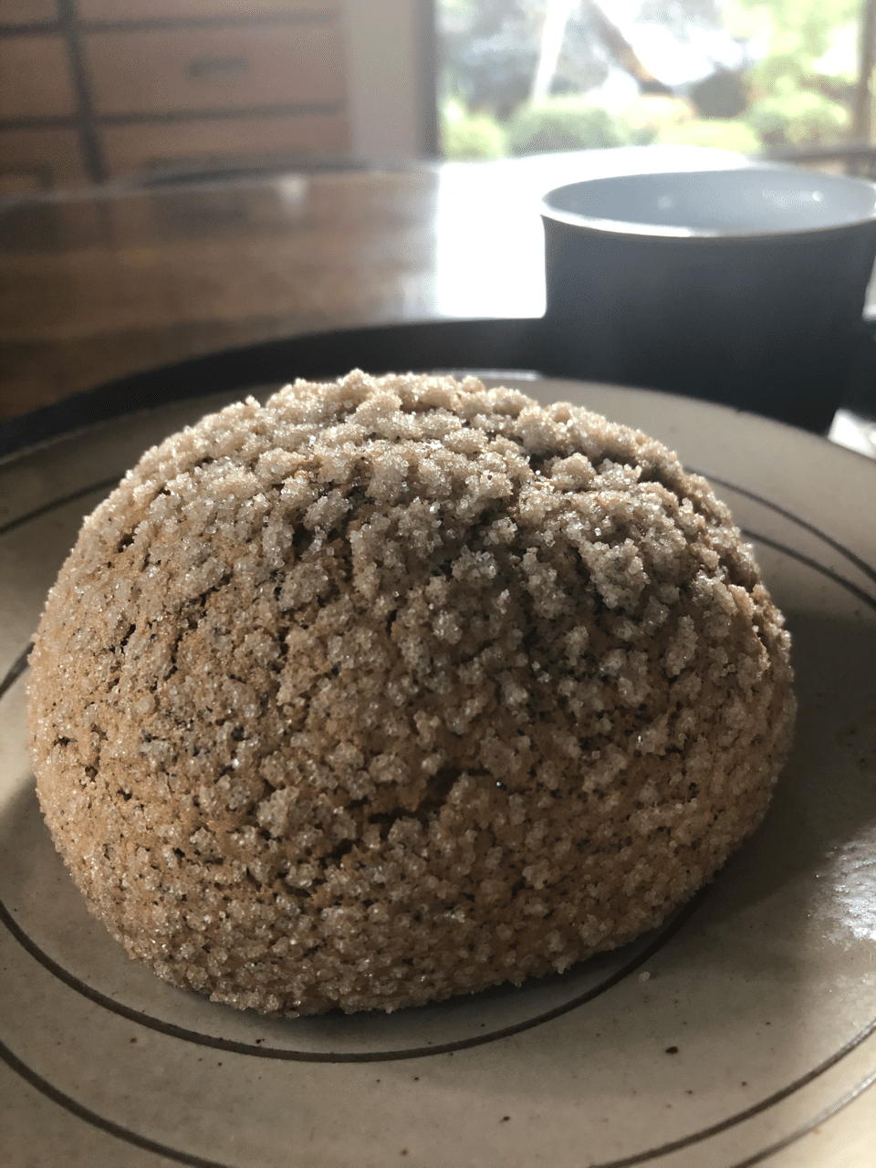 わたしはメロンパンを食べるとなんだかほっとして優しい気持ちになれます 皆さんはこれを食べると元気になったり 温かな気持ちになれる食べ物ってありますか 1 F Note