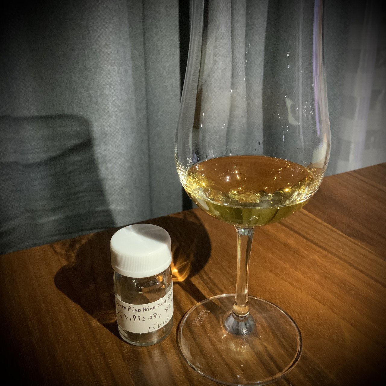 キョウトファインワインアンドスピリッツ ジュラ 1992 28年 - KYOTO