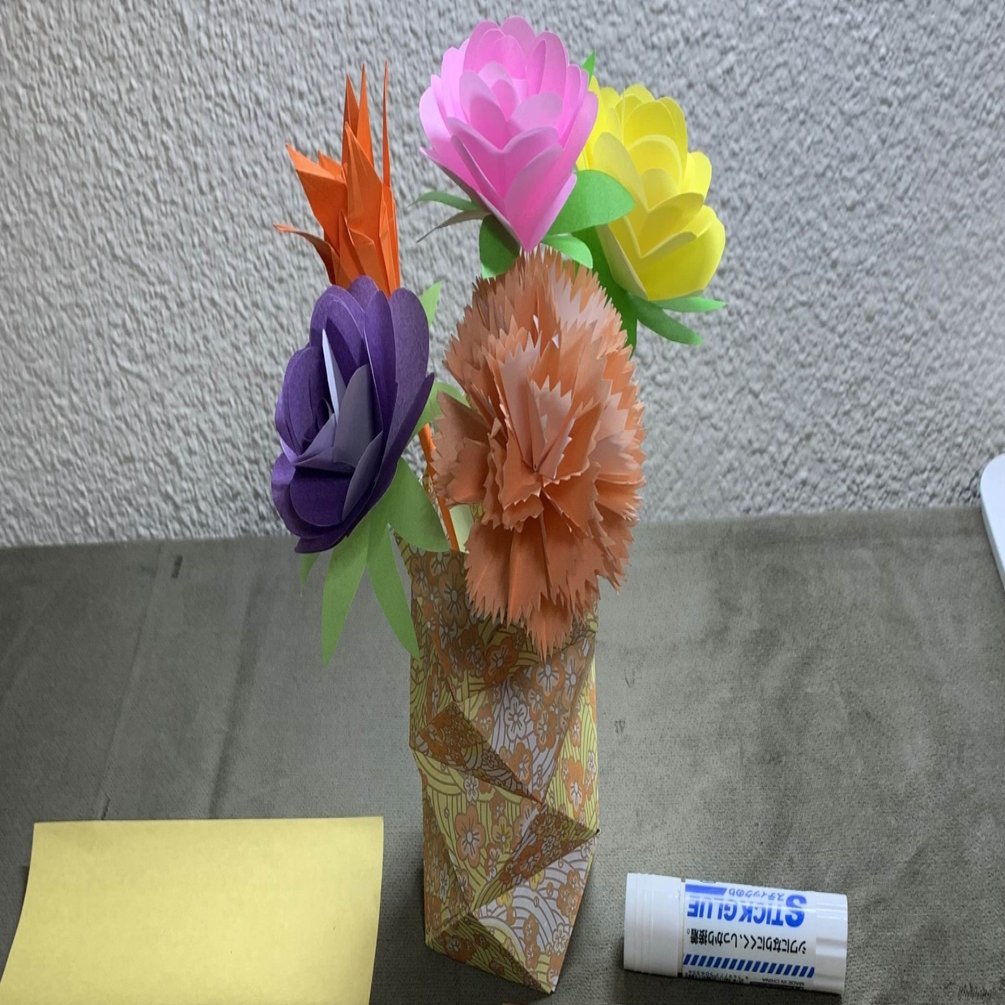 折り紙 花瓶でも ペン立てでも 明子 Note