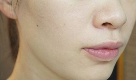 エトヴォスとトゥヴェールのミネラルファンデを比較 毛穴落ちは カバー力は 美容ライターまめ Note