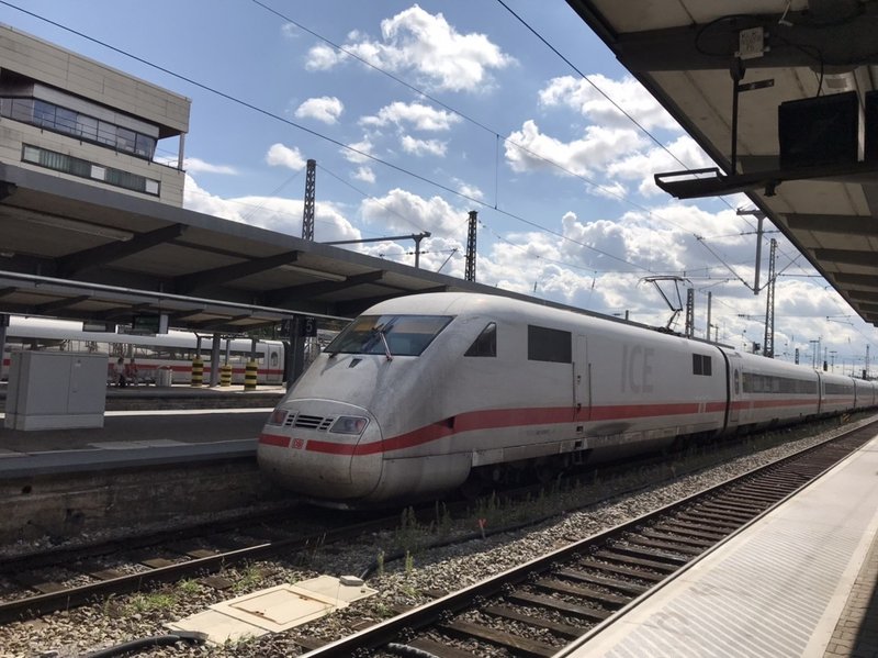 ドイツの電車は遅れる Mariko2406 Note