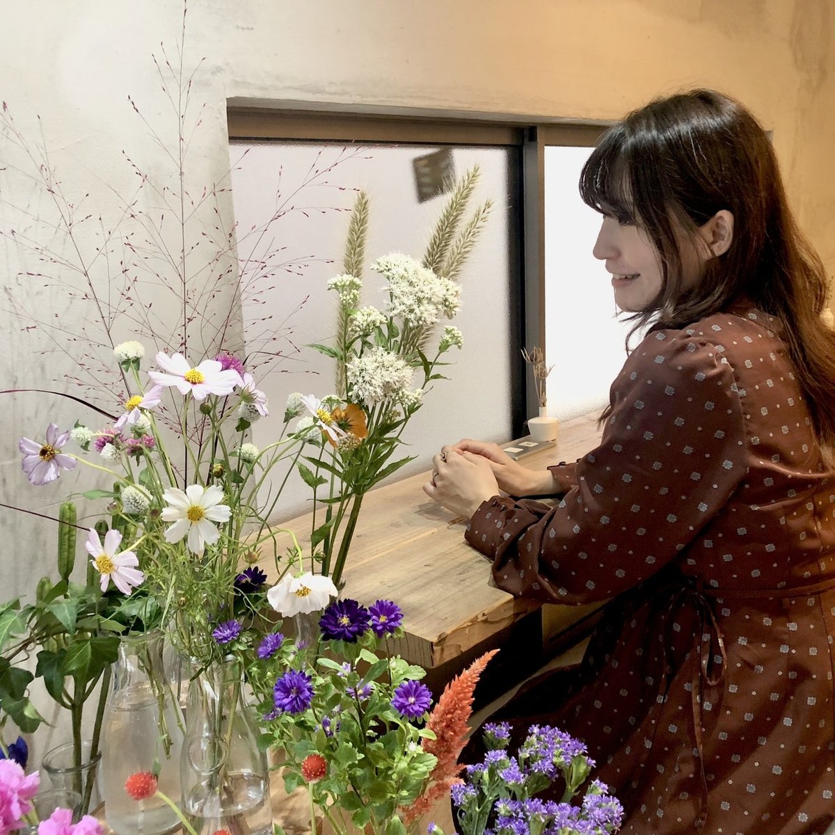 フラワーショップ☆Flower SHOP②☆LED電光看板 花オタク、エリが行ってみた #5 花とコーヒーを同じ目線で楽しん