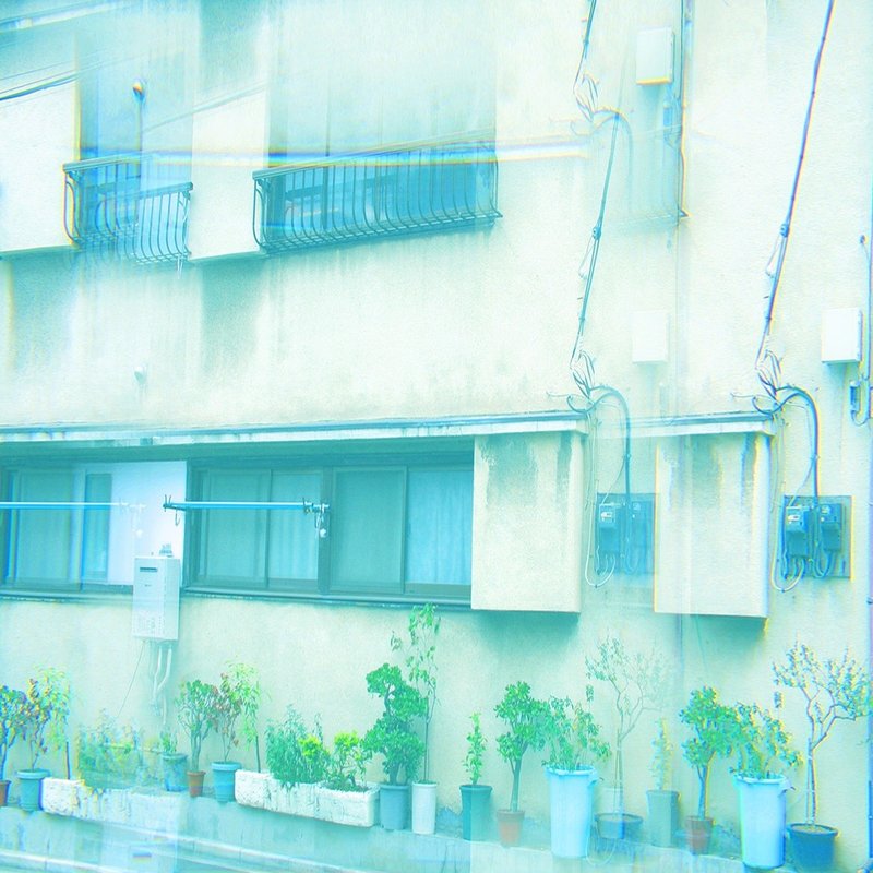 Anisonin 注目のエレクトロポップユニットの のどかに心和ませる ちょっと切ないエレクトロポップ シングル 深緑 ベランダ 学生街 をご紹介 Music Asset Directors Inc Note