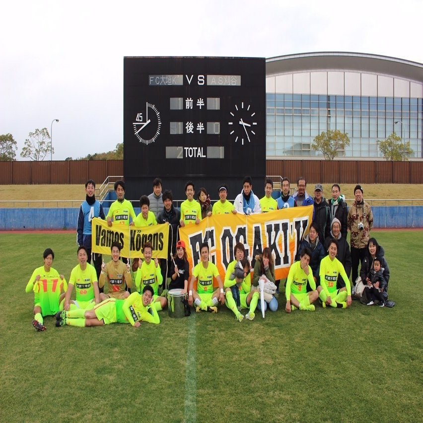 コルリ Sns カメラマン 横断幕 グッズ作り 五足のわらじで 選手とともに夢を追う 岐阜県1部 Fc大垣k Nest ネスト サポーターの想いを伝えるメディア Note