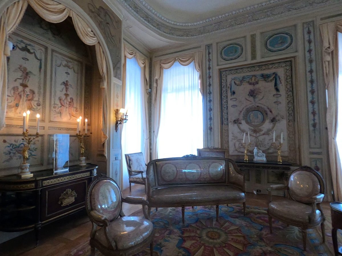 夏旅】6日目・8/13 〜エズのビーチとニースのロスチャイルド邸〜｜YUMIKO