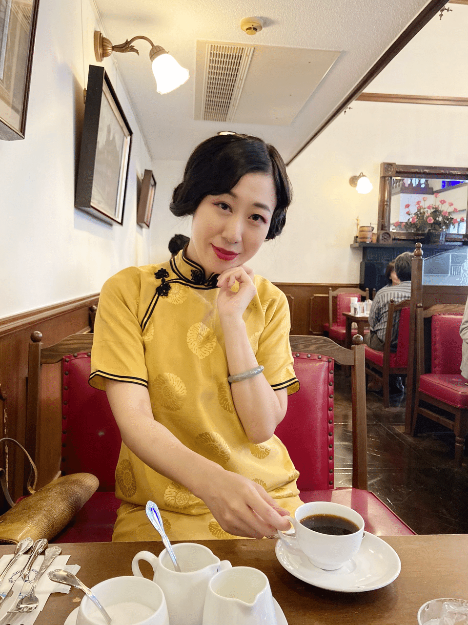 ファッション交流記】翡翠のバングルはマストアイテム？中国レトロ