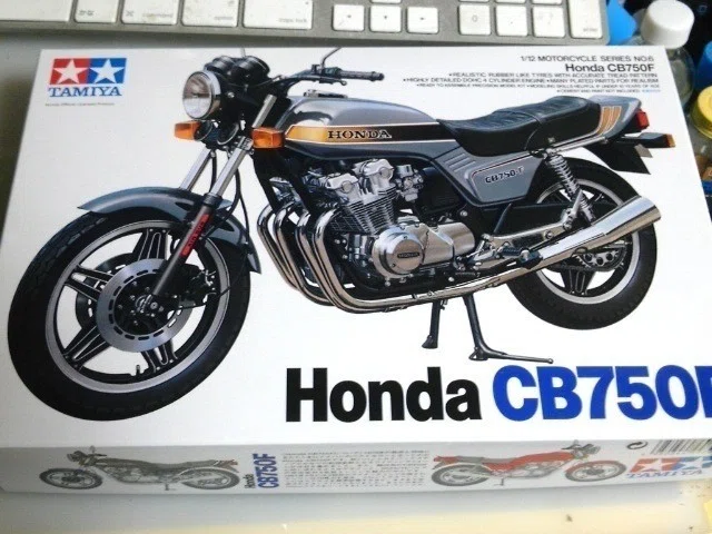 ダリルの新しいバイクを作る｜若狭たけし【漫画家】