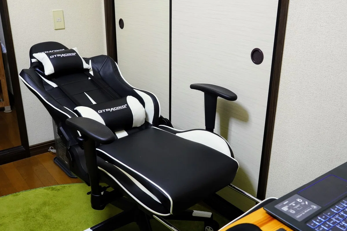中華製格安ゲーミングチェアを購入しました。簡易レビュー【GTRACING 