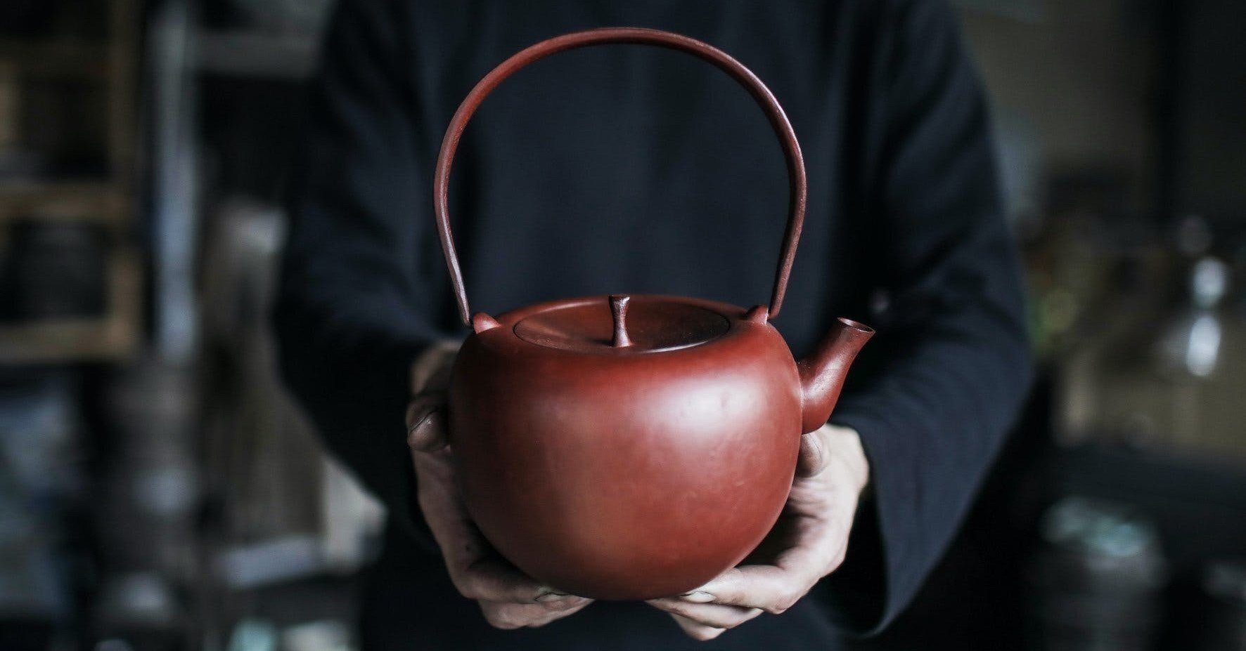 大國在印 盛上手鉄瓶 観賞用高さ約17cm,2286g東岩7-0903①タサコサ 大國在印 盛上手鉄瓶 観賞用高さ約17cm,2286g東岩7-0903①タサコサ