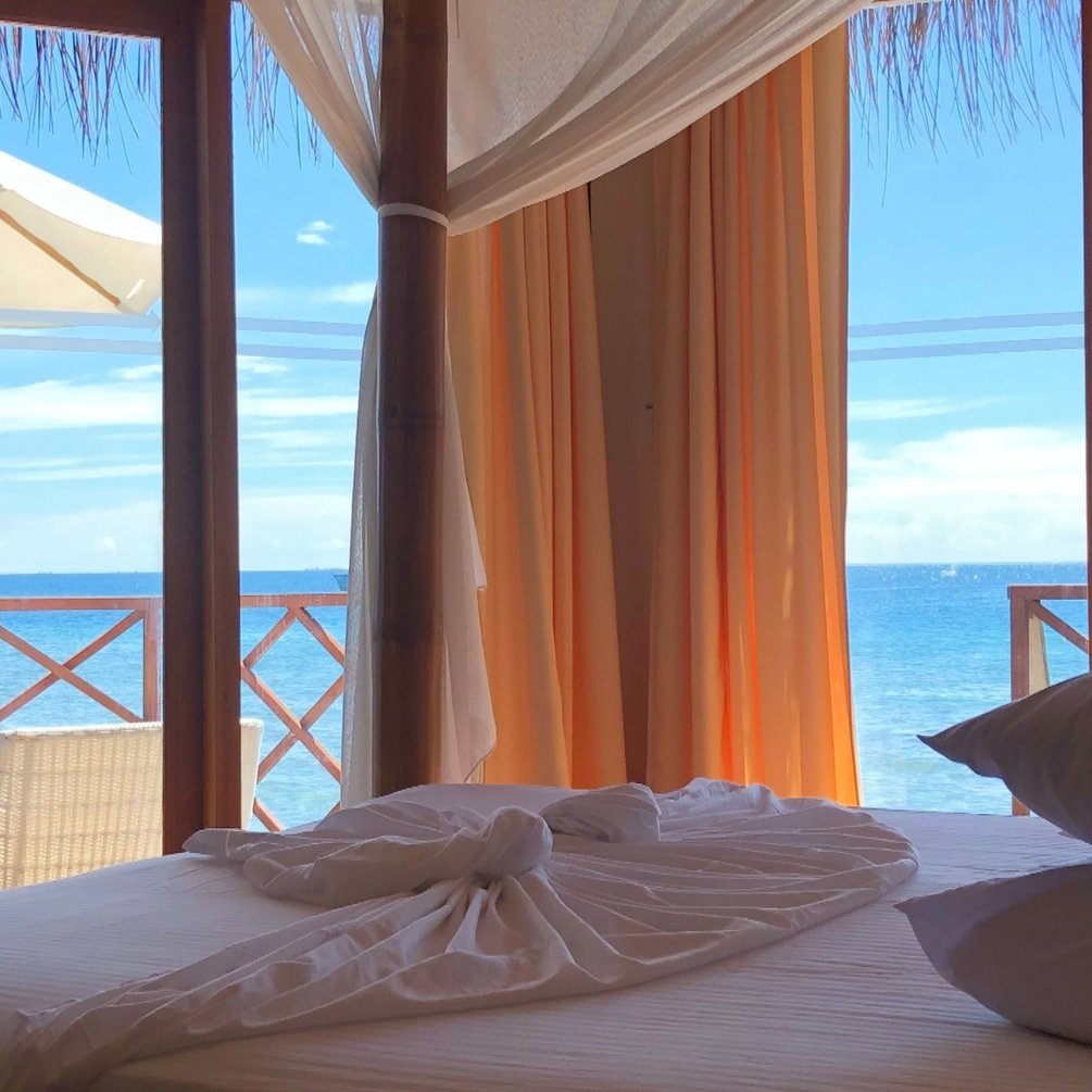 モルディブ トラギリアイランドリゾート 第二回 のレポート 水上コテージ テリー Note