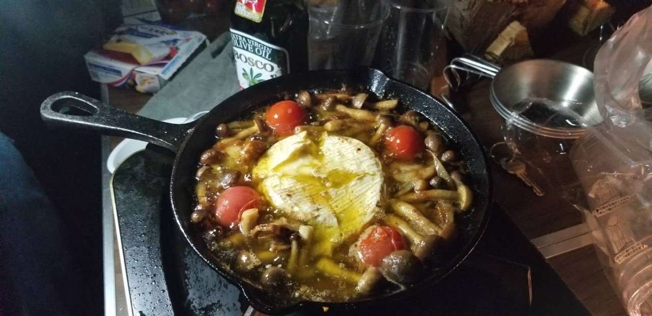 レシピノート お手軽キャンプ飯 カマンベールチーズアヒージョ たまこ Note