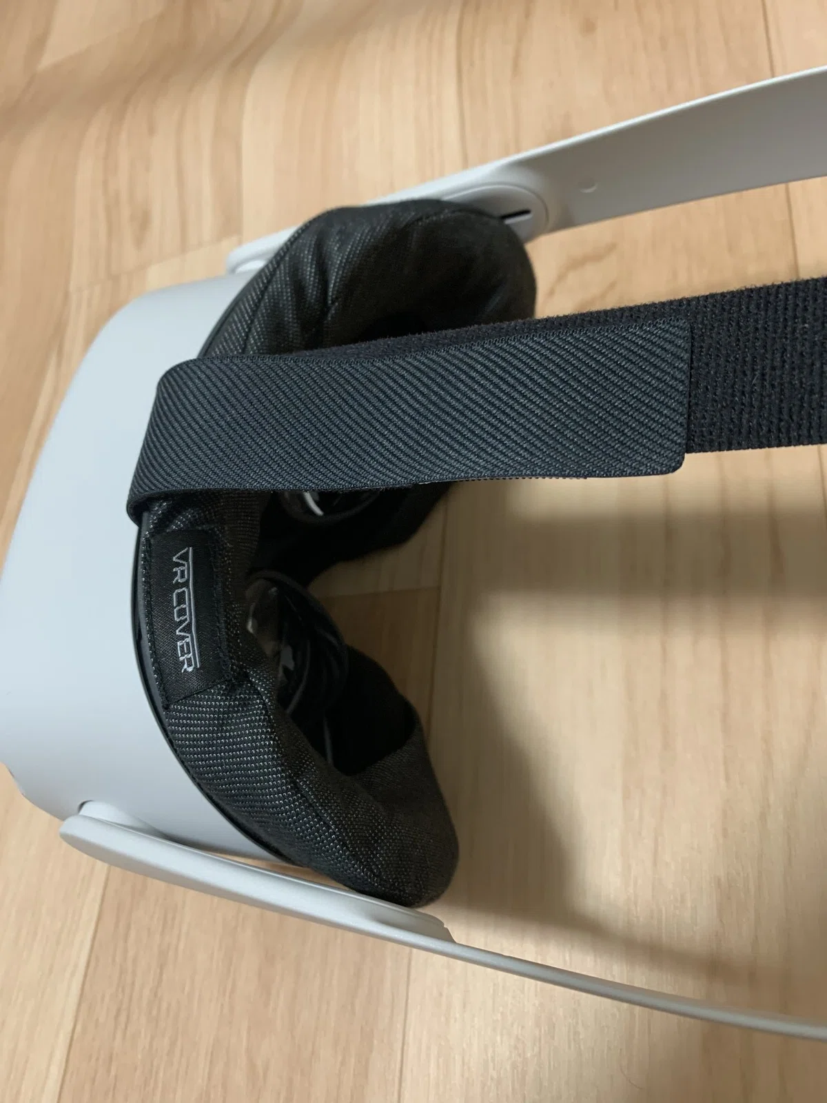 Oculus Quest2のQuest 2 Eliteストラップをとり付ける｜かせー