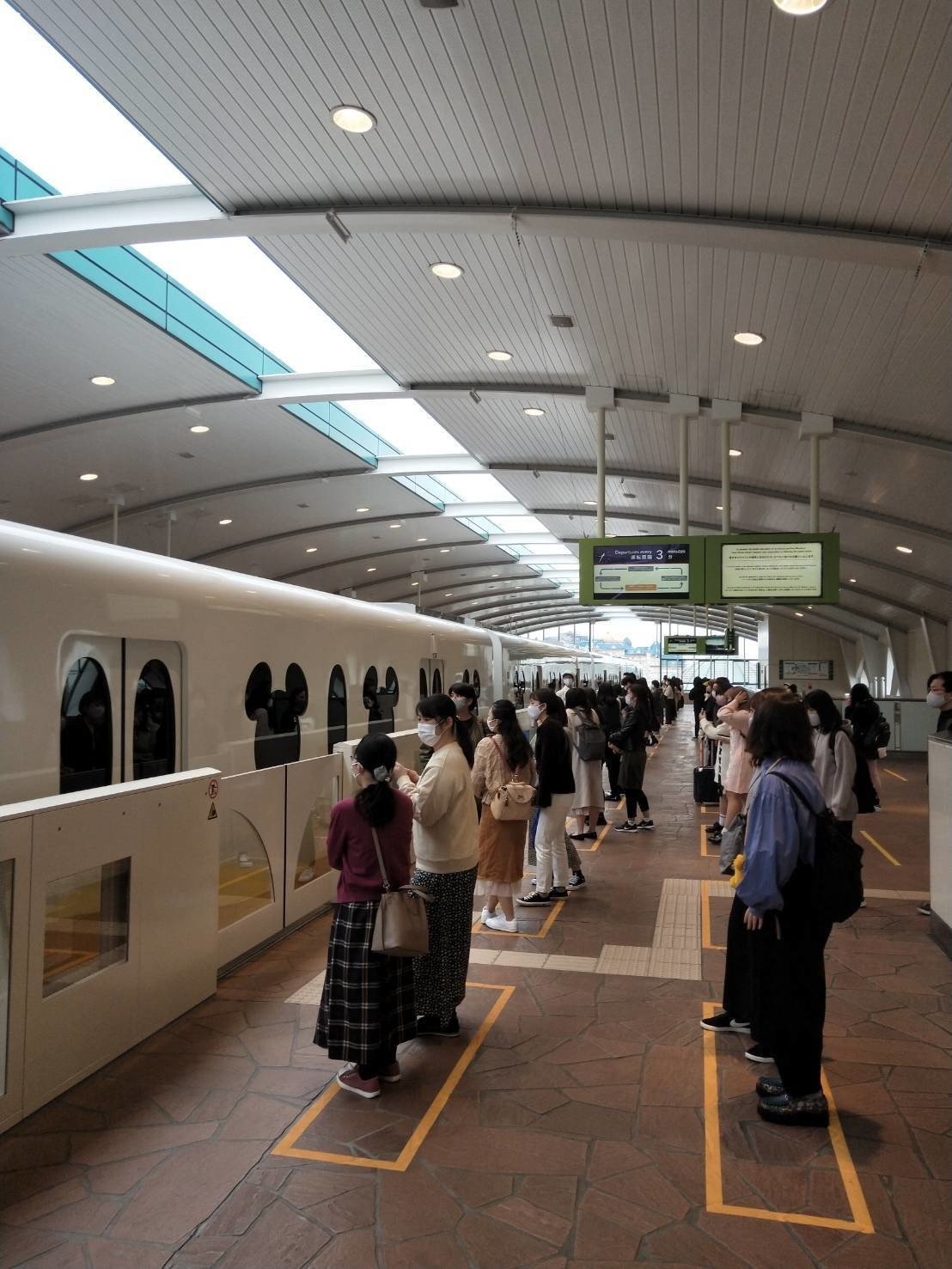 年10月平日にディズニーシーに行ったら空いていて良かった 大田くみこ Note 年10月平日にディズニーシーに行ったら空いていて良かった 大田くみこ Note
