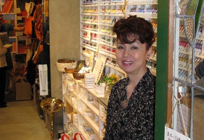 AssistOn inFocus名作選】 月光荘画材店 日比ななせ｜AssistOn