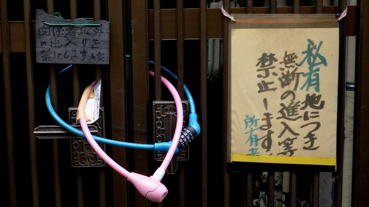 ⭐ ライカ LEICA D-LUX5 取扱説明書 元箱 赤バッジのCCDコンデジ ⭐ ライカ LEICA D-LUX5 取扱説明書 元箱 赤バッジのCCDコンデジ