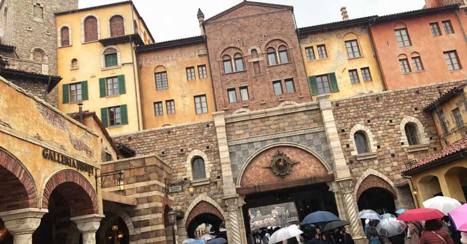 最近のディズニーシー コロナ禍の様子 雨 ナンバ Note