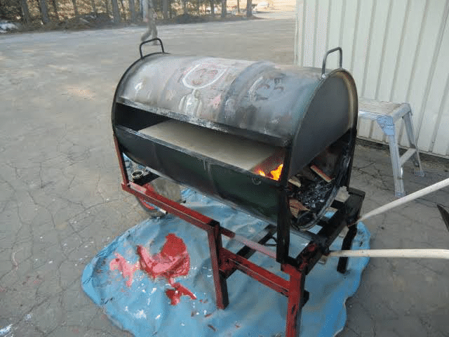 ドラム缶でピザ窯加工