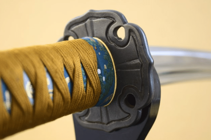 最高級居合刀(模擬刀　模造刀) クオリティの高い模擬刀｜刀箱師の日本刀ブログ 中村圭佑