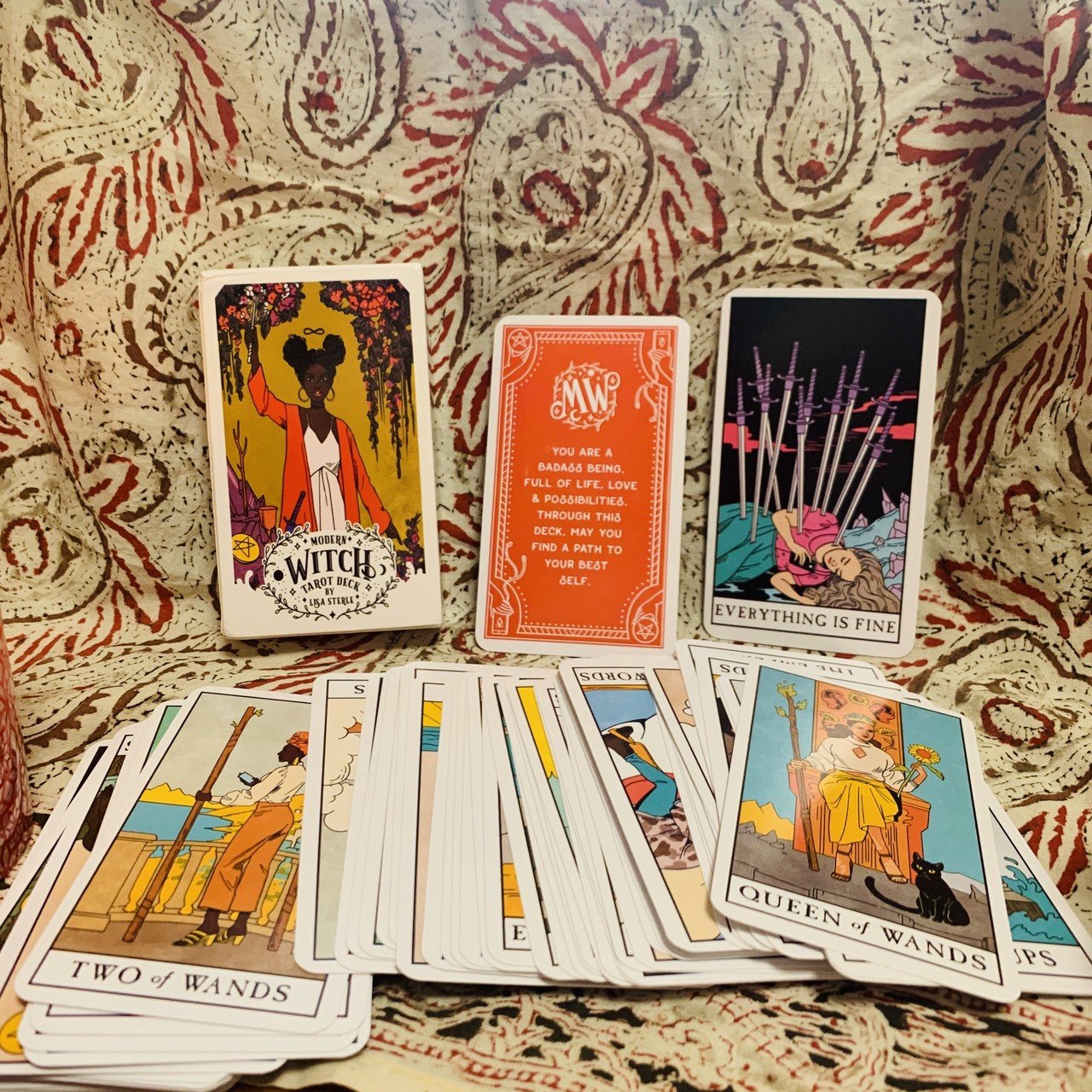 趣味・スポーツ・実用 The Modern-Medieval Tarot 趣味・スポーツ