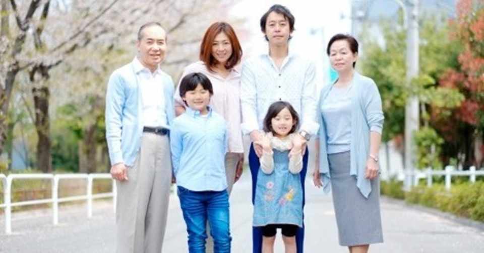 同棲の挨拶は両親にする しない 同棲前の挨拶は必要です その際の注意点も解説します 保険の見直しくん Note