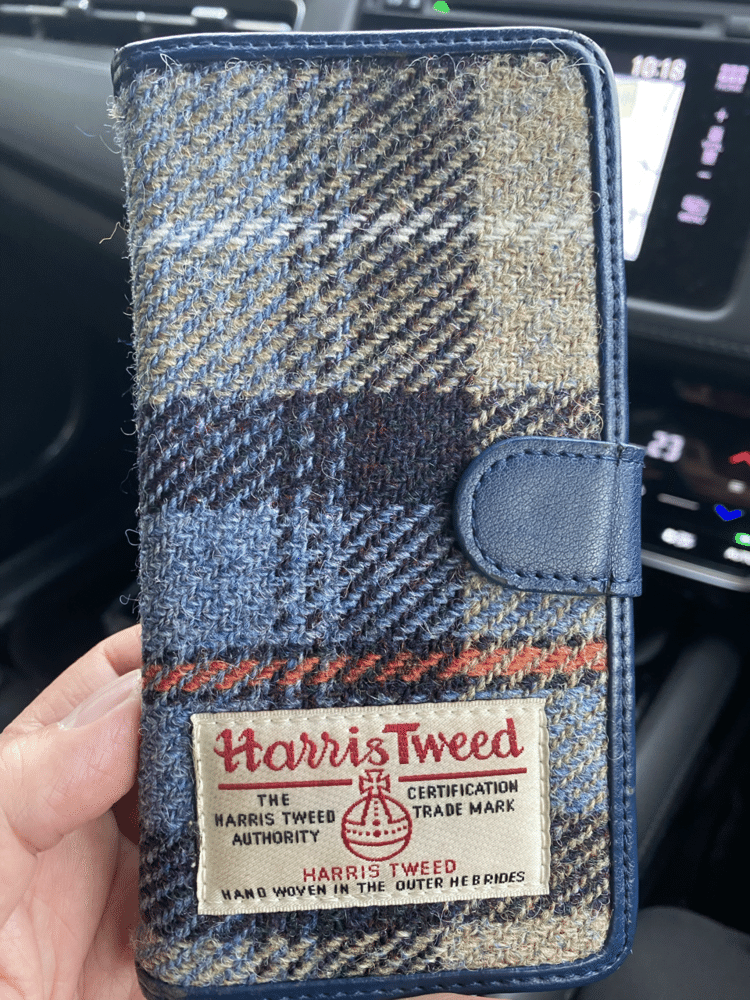 Harris Tweedのスマホケース