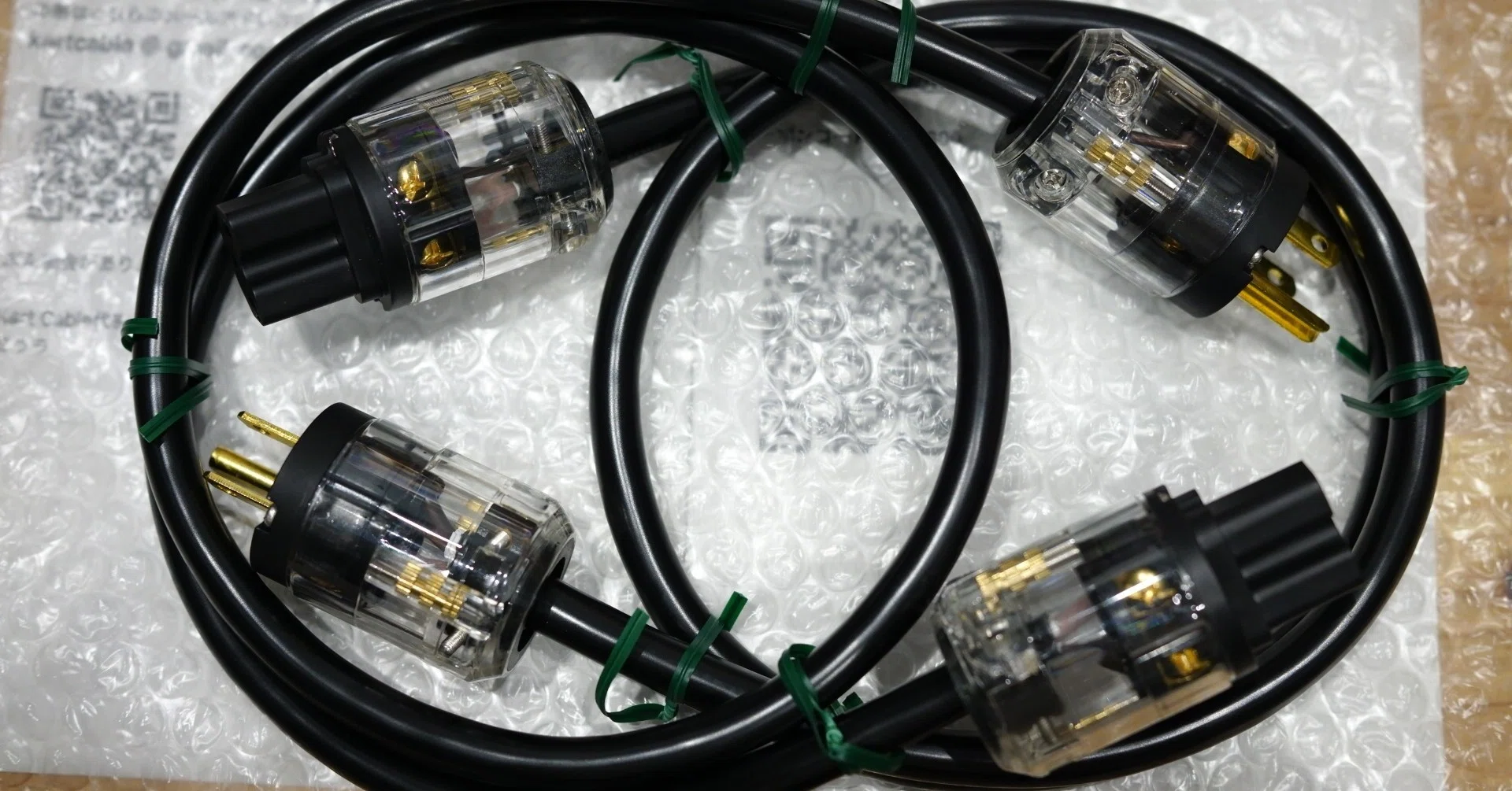 限界独身オタク男性が電源ケーブルとスピーカーケーブルを交換した話