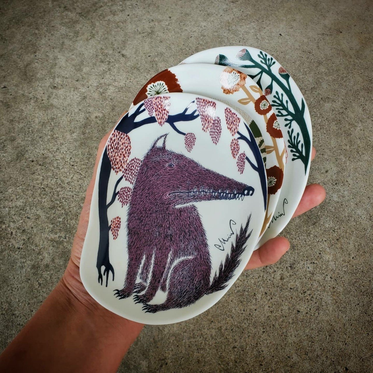 moritaMiW】小皿／「森の入り口の狼」｜森田MiW