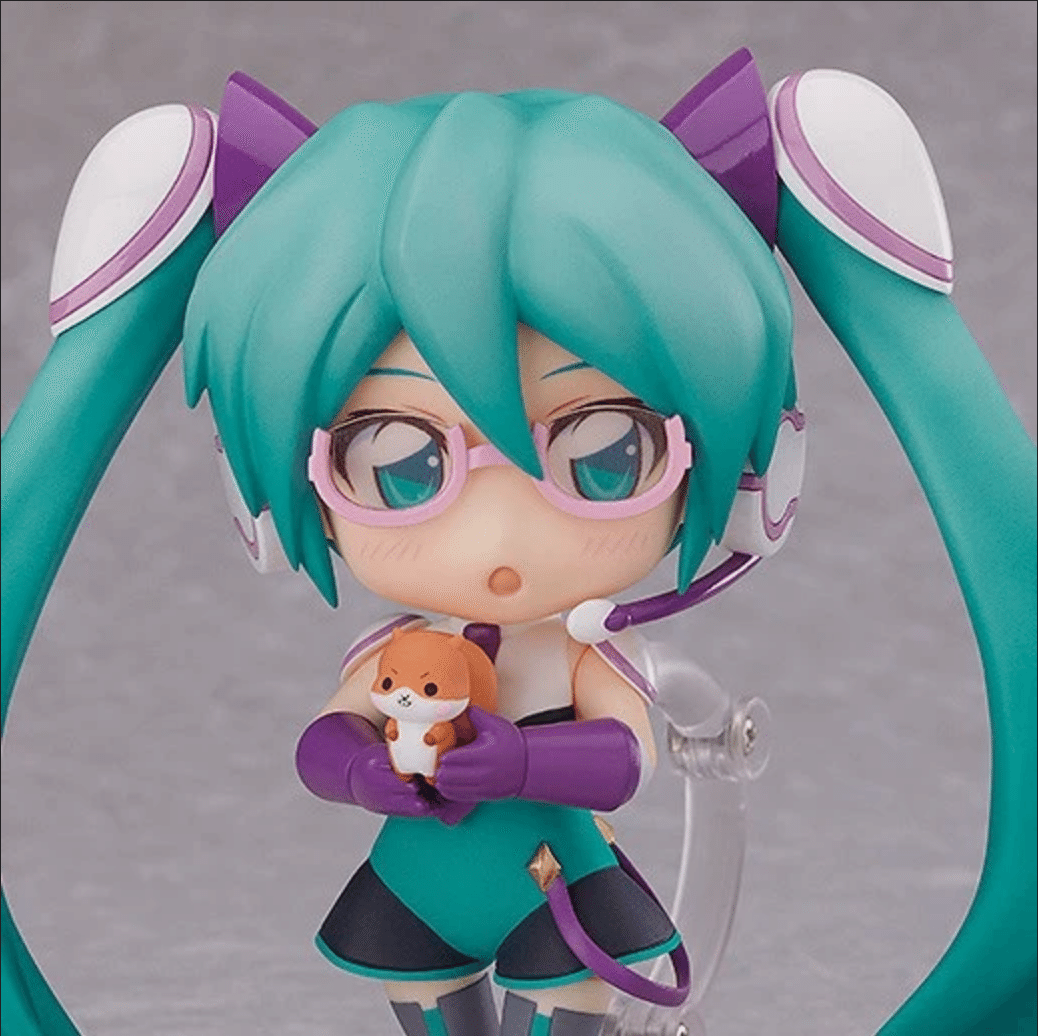 ねんどろいど大量入荷しています。様々なアニメやゲームのキャラクター