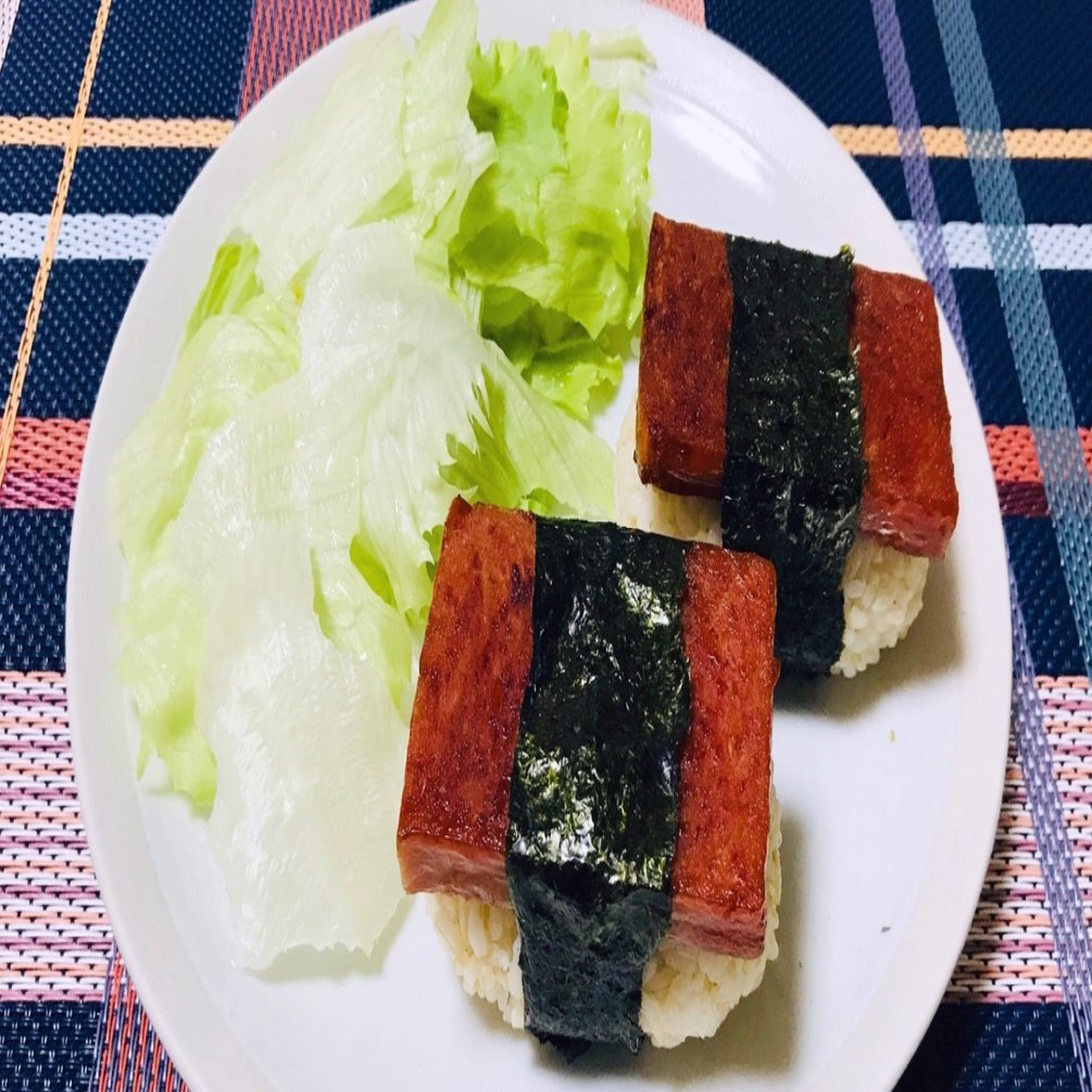 レシピ ハワイアン料理 ハワイの定番ローカルフード スパムむすび ぽん Note