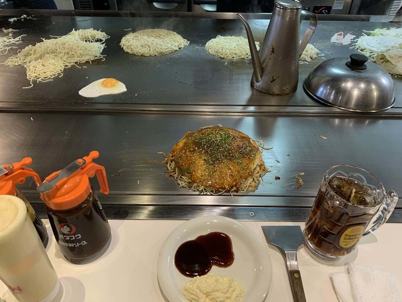 食事 神田の ちんちくりん 神田駅南口店 でお好み焼きのランチイカ天と紫蘇のトッピング 桔梗の花 도라지 Note