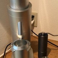 少量の水でコーヒーミルの静電気は解消できます Rdt Ross Droplet Technique の紹介 ブッシュ Note