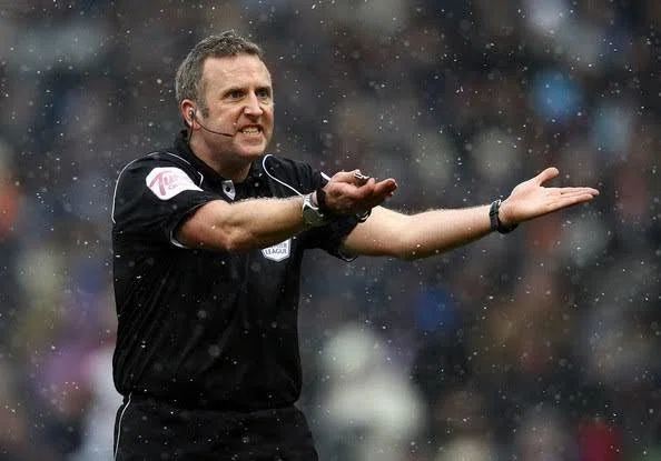 【21-22更新版】Premier League 主審の顔と名前を覚えよう!|Premier League Referees|note