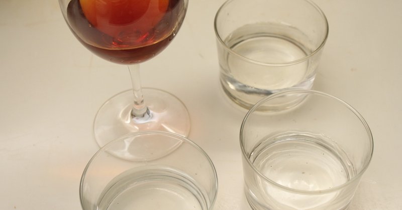 ワインのお勉強（4種類の液体を使った実験）とハイパーデキャンティング