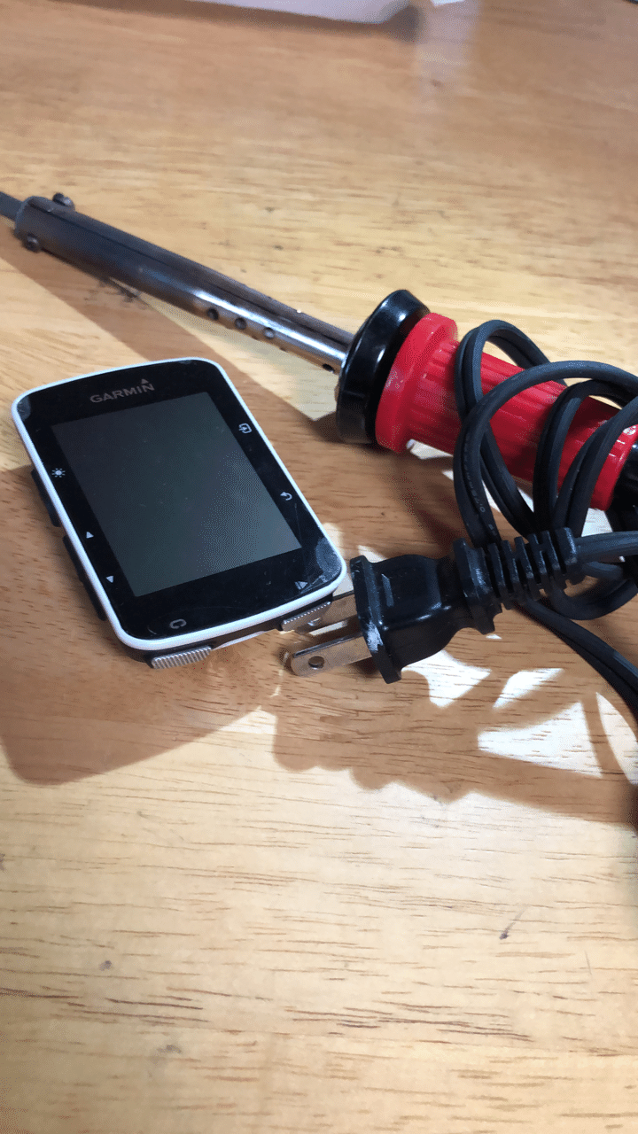 男女兼用 GARMIN ガーミン Edge520J 保護カバー 電池3個 アタッチ予備