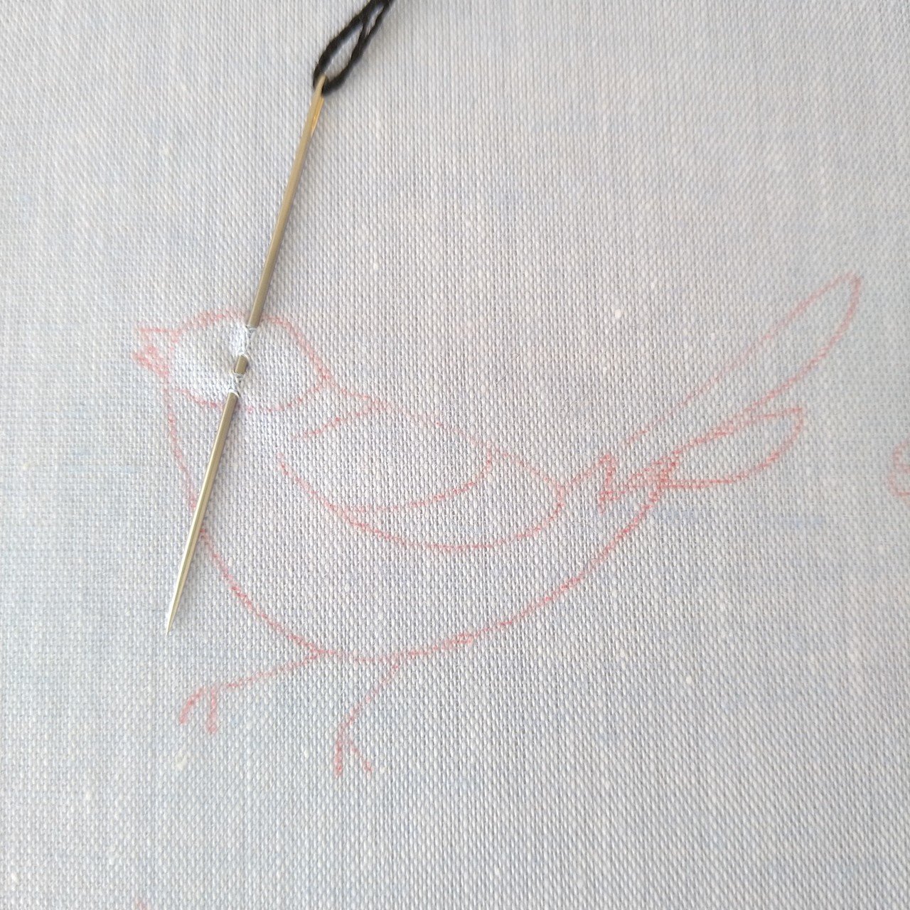 オナガの刺繍図案* ステップ1 〜顔とくちばしの刺繍〜｜Apostrophe+s