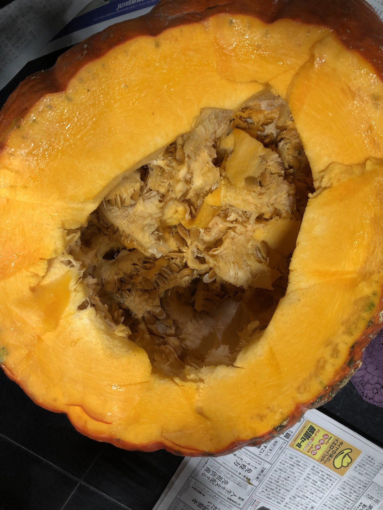 Happy Halloween の準備 男子高校生がガチの かぼちゃ で ジャックオランタン を作る 正則学園高等学校 Happy Halloween の準備 男子高校生がガチの かぼちゃ で ジャックオランタン を作る 正則学園高等学校