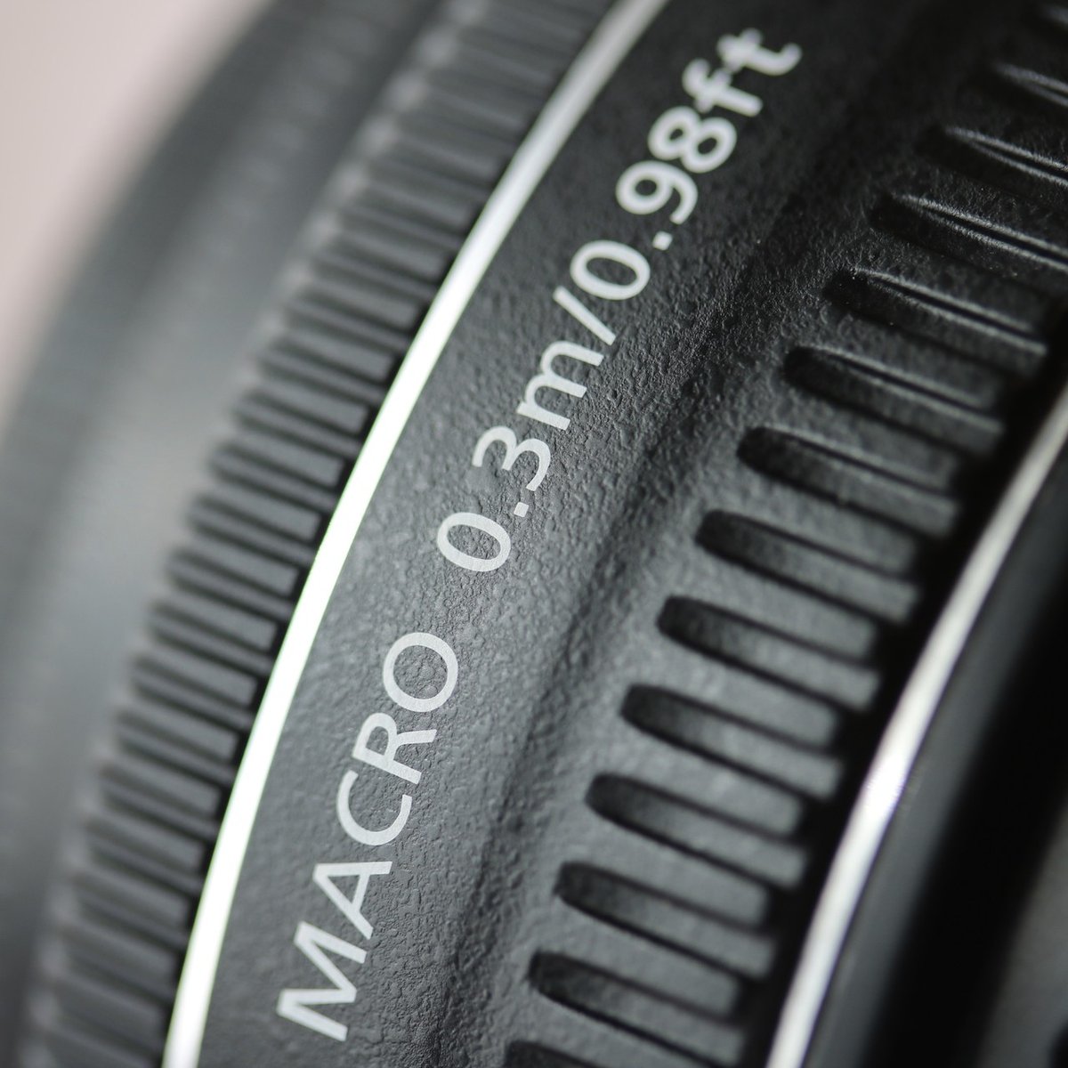 Photographing With, Vol. 7: パンケーキ Canon EF 40mm f/2.8