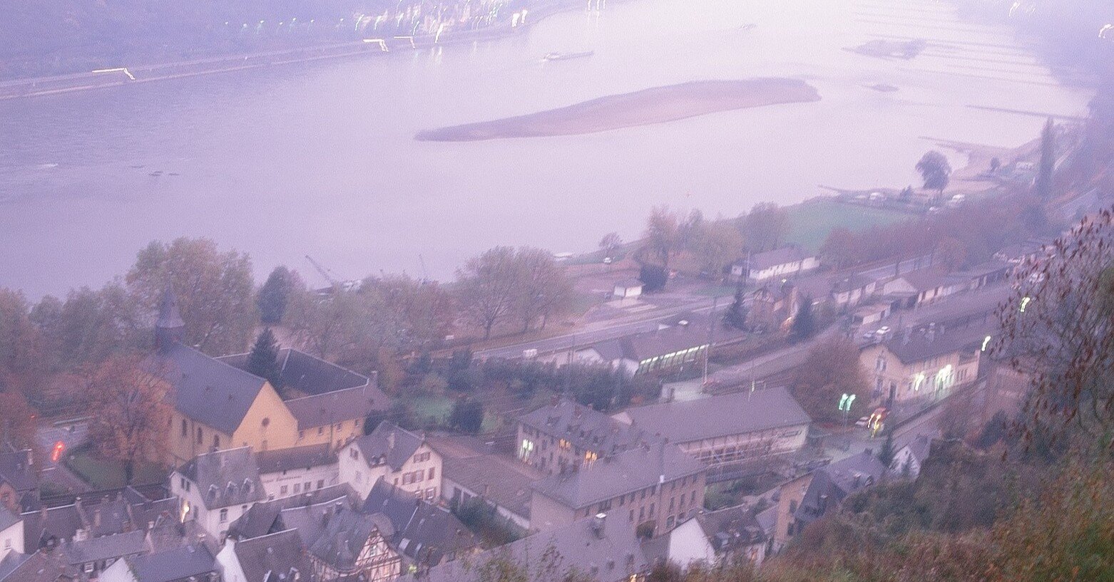 バッハラッハ ドイツ 旅日記第４５回 Nov 1995 海住恒幸 Note